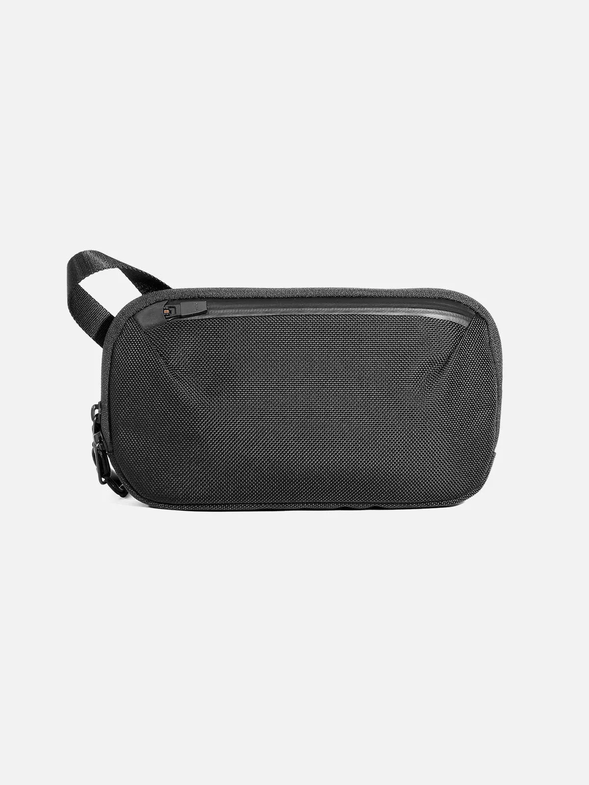AER Slim Pouch Black