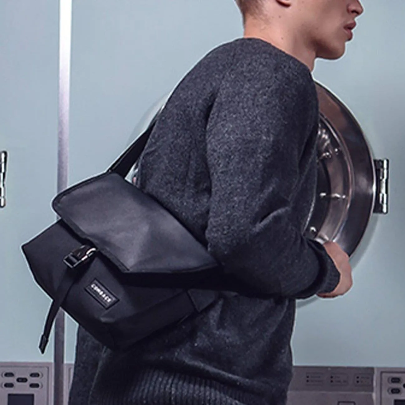 Buckle PU Messenger Bag