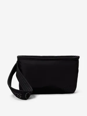 Calvin Klein Baby CK AOP 邮差包 黑色 (30 厘米)