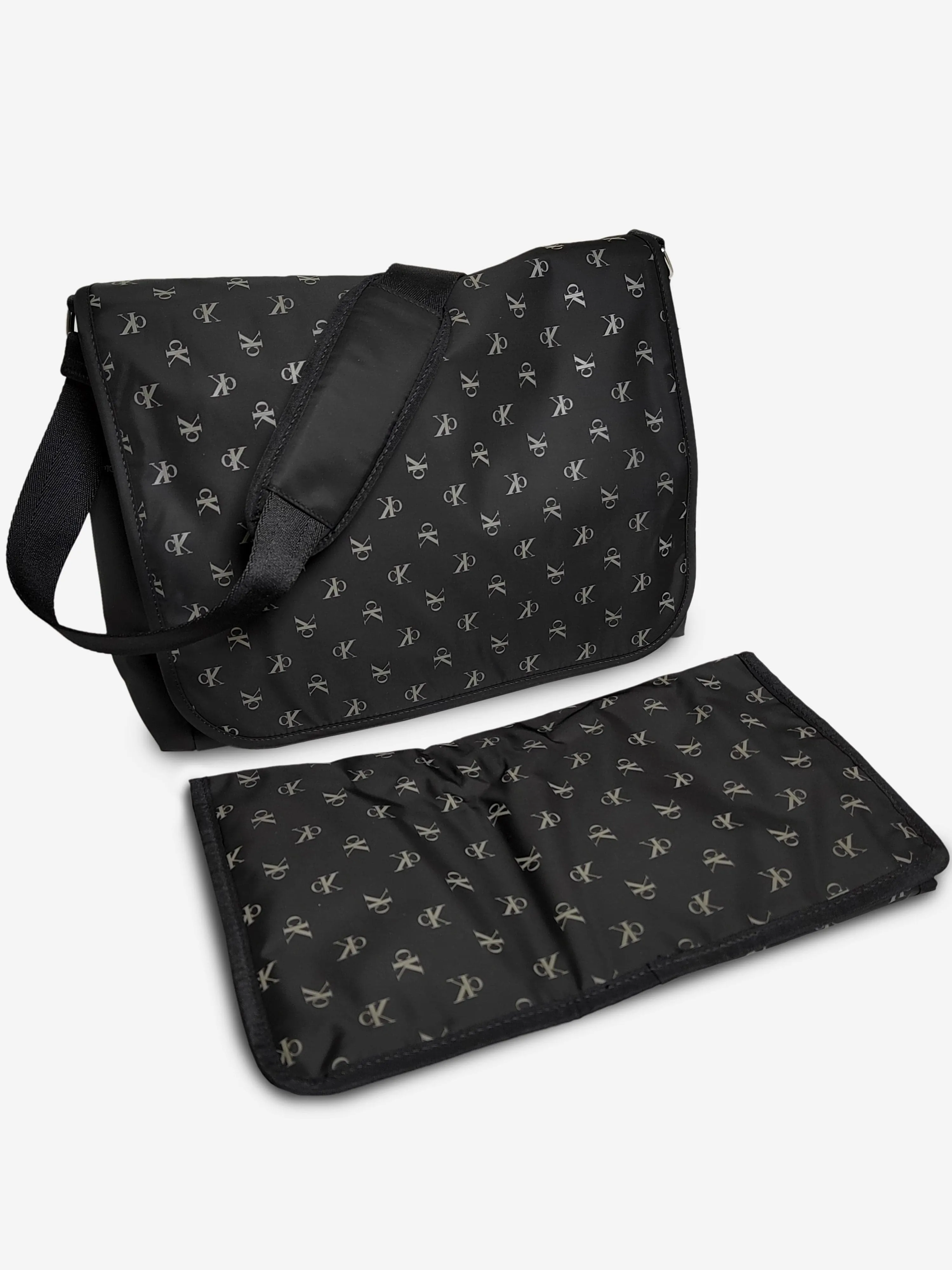 Calvin Klein Baby CK AOP Messenger Changing Bag in Black (43cm)