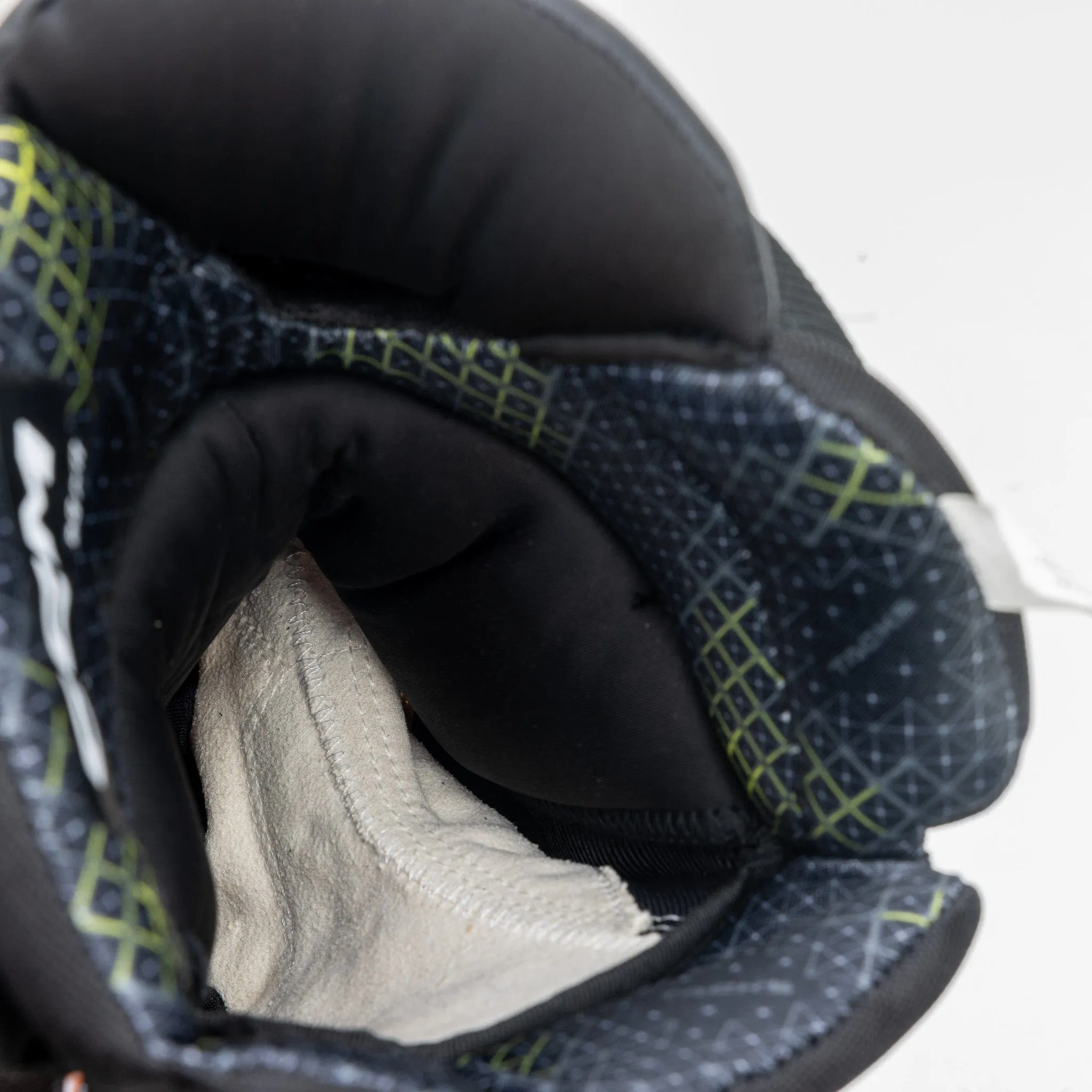 CCM Tacks XF Pro Junior Hockey Gloves