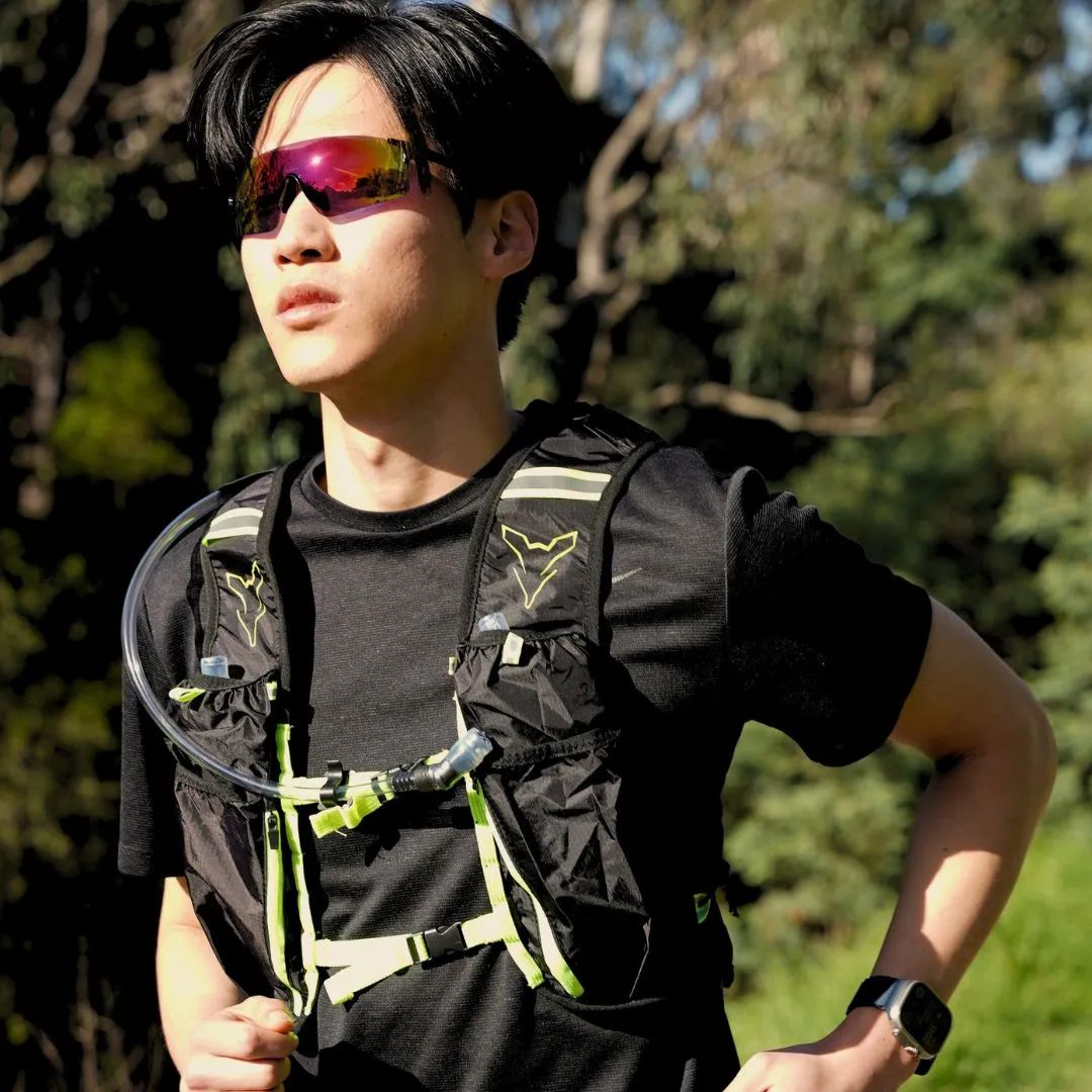 HYDRATION VEST | RUNLY R700 | BLACK
