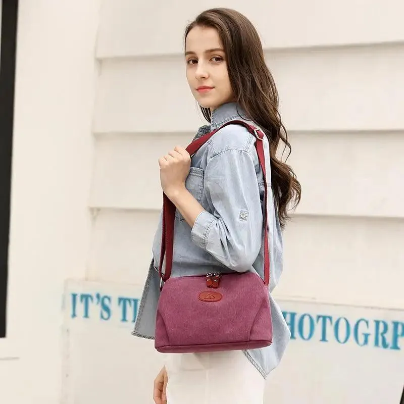 Lavish Style Canvas Crossbody Bag For Women And Girld Travel Bag Lightweighted Casual Shoulder Bag For Females
