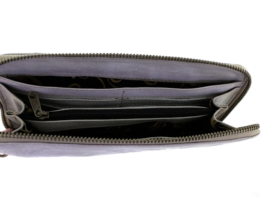 Leaders in Leather Whitewash Zip Wallet