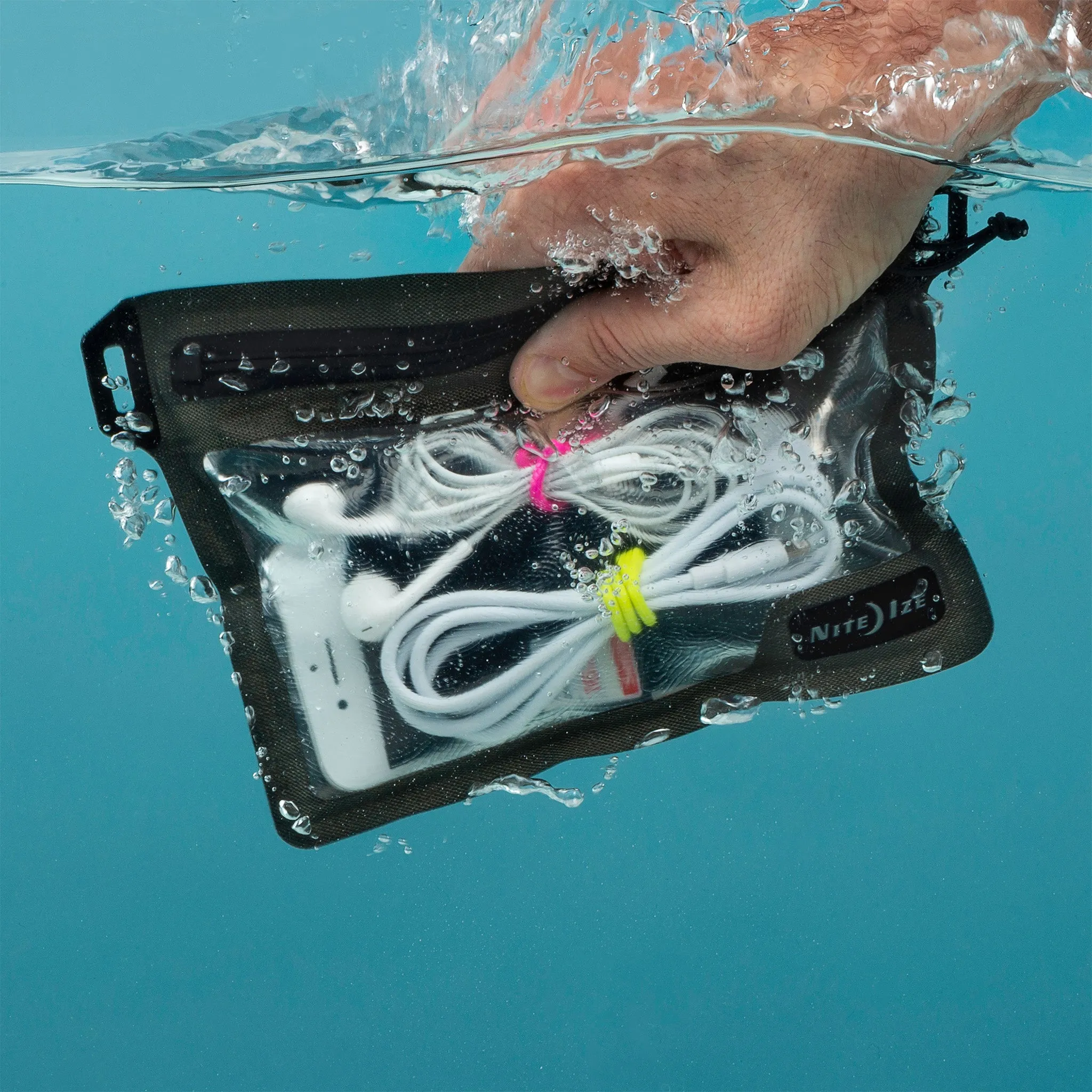 Nite Ize RunOff - Waterproof Pocket