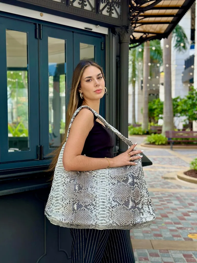 White XL Shoulder Bag
